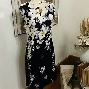 CLEAR OUT Ralph Lauren Floral Stretch dress,12P